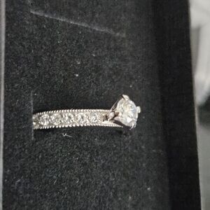 Elegant Silver Diamond Ring